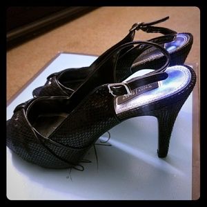 Black Peep Toe WHBM Pumps